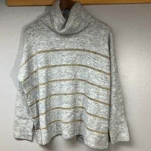Cupcakes and cashmere gray metallic gold sweater size small cowl neck